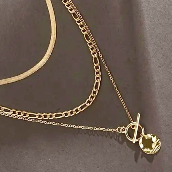 3 Piece Layered Gold Necklace Set - Picture 1 of 3